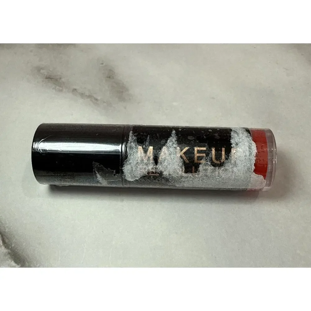 Makeup Revolution Amazing Lipstick In The Shade Lady